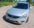 Серый Киа Сид, объемом двигателя 1.4 л и пробегом 235 тыс. км за 5100 $, фото 3 на Automoto.ua