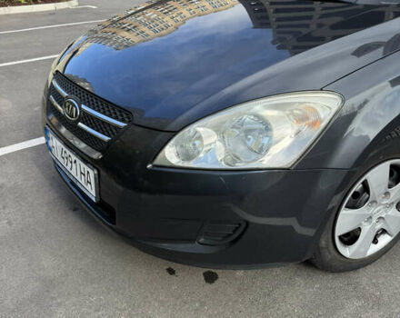 Серый Киа Сид, объемом двигателя 1.6 л и пробегом 161 тыс. км за 5400 $, фото 5 на Automoto.ua