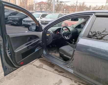 Сірий Кіа Сід, об'ємом двигуна 1.4 л та пробігом 202 тис. км за 5890 $, фото 17 на Automoto.ua