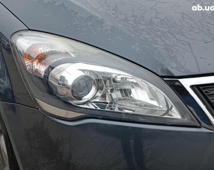 Сірий Кіа Сід, об'ємом двигуна 1.4 л та пробігом 202 тис. км за 5890 $, фото 4 на Automoto.ua