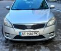 Серый Киа Сид, объемом двигателя 1.4 л и пробегом 261 тыс. км за 4600 $, фото 1 на Automoto.ua