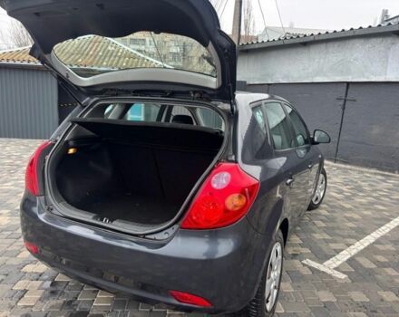 Серый Киа Сид, объемом двигателя 1.6 л и пробегом 130 тыс. км за 2700 $, фото 5 на Automoto.ua