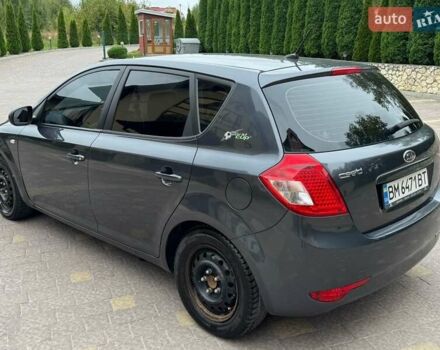 Серый Киа Сид, объемом двигателя 1.4 л и пробегом 200 тыс. км за 4999 $, фото 5 на Automoto.ua