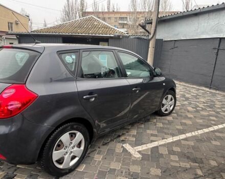 Серый Киа Сид, объемом двигателя 1.6 л и пробегом 130 тыс. км за 2700 $, фото 7 на Automoto.ua