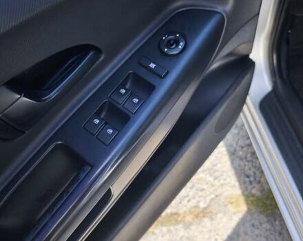 Сірий Кіа Сід, об'ємом двигуна 1.59 л та пробігом 202 тис. км за 6200 $, фото 20 на Automoto.ua