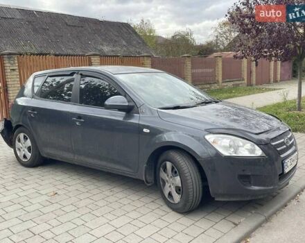 Кіа Сід 2009 у Львові на Automoto.ua Сірий Кіа Сід, об'ємом двигуна 1.6 л та пробігом 128 тис. км за 2999 $, фото 2 на Automoto.ua
