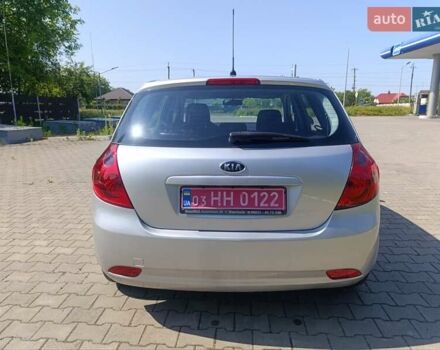 Серый Киа Сид, объемом двигателя 1.6 л и пробегом 257 тыс. км за 5750 $, фото 14 на Automoto.ua