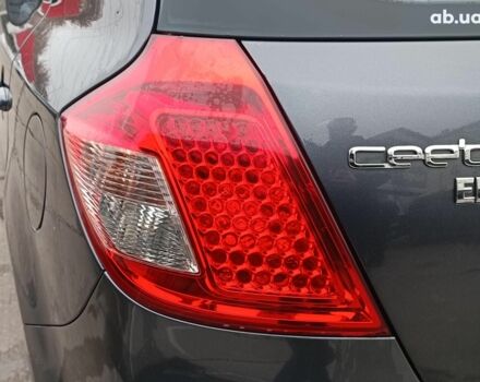 Сірий Кіа Сід, об'ємом двигуна 1.4 л та пробігом 202 тис. км за 5890 $, фото 9 на Automoto.ua