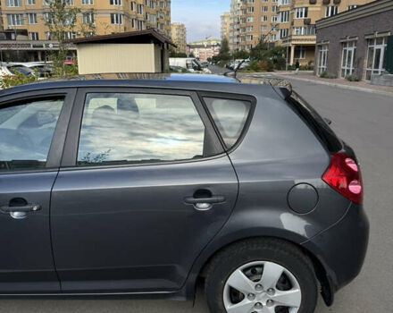 Серый Киа Сид, объемом двигателя 1.6 л и пробегом 161 тыс. км за 5400 $, фото 11 на Automoto.ua