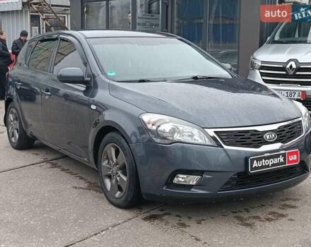 Серый Киа Сид, объемом двигателя 1.4 л и пробегом 202 тыс. км за 5890 $, фото 5 на Automoto.ua