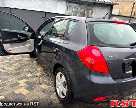 Сірий Кіа Сід, об'ємом двигуна 1.6 л та пробігом 132 тис. км за 2700 $, фото 2 на Automoto.ua