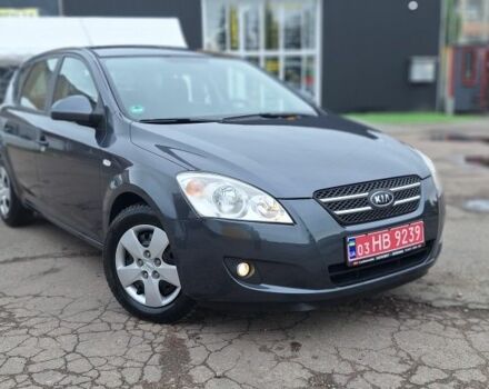 Серый Киа Сид, объемом двигателя 1 л и пробегом 161 тыс. км за 6250 $, фото 4 на Automoto.ua