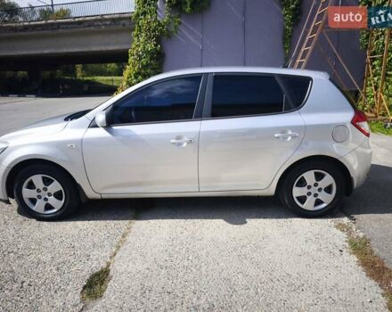 Сірий Кіа Сід, об'ємом двигуна 1.59 л та пробігом 202 тис. км за 6200 $, фото 7 на Automoto.ua