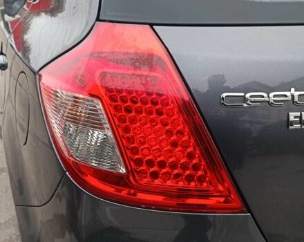 Серый Киа Сид, объемом двигателя 1.4 л и пробегом 202 тыс. км за 5890 $, фото 9 на Automoto.ua