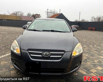 Сірий Кіа Сід, об'ємом двигуна 1.6 л та пробігом 132 тис. км за 2700 $, фото 1 на Automoto.ua