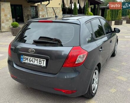 Киа Сид 2009 в Тернополе на Automoto.ua Серый Киа Сид, объемом двигателя 1.4 л и пробегом 200 тыс. км за 5300 $, фото 3 на Automoto.ua
