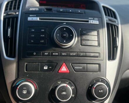 Сірий Кіа Сід, об'ємом двигуна 1.4 л та пробігом 229 тис. км за 7700 $, фото 16 на Automoto.ua