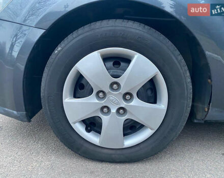 Сірий Кіа Сід, об'ємом двигуна 1.4 л та пробігом 207 тис. км за 5850 $, фото 37 на Automoto.ua