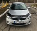 Серый Киа Сид, объемом двигателя 1.4 л и пробегом 160 тыс. км за 7800 $, фото 1 на Automoto.ua