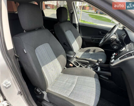 Серый Киа Сид, объемом двигателя 1.6 л и пробегом 292 тыс. км за 6400 $, фото 41 на Automoto.ua