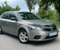 Серый Киа Сид, объемом двигателя 1.6 л и пробегом 218 тыс. км за 6200 $, фото 1 на Automoto.ua