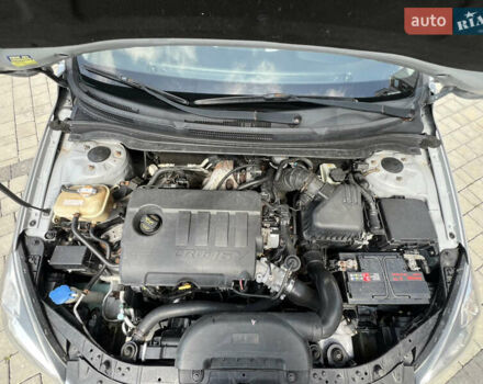 Серый Киа Сид, объемом двигателя 1.6 л и пробегом 292 тыс. км за 6400 $, фото 47 на Automoto.ua