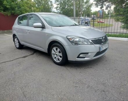 Серый Киа Сид, объемом двигателя 0 л и пробегом 186 тыс. км за 5950 $, фото 1 на Automoto.ua
