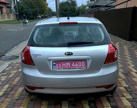 Серый Киа Сид, объемом двигателя 0 л и пробегом 236 тыс. км за 8200 $, фото 5 на Automoto.ua