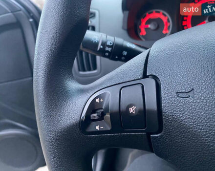 Сірий Кіа Сід, об'ємом двигуна 1.4 л та пробігом 207 тис. км за 5850 $, фото 25 на Automoto.ua