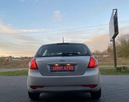 Сірий Кіа Сід, об'ємом двигуна 1.6 л та пробігом 160 тис. км за 8500 $, фото 12 на Automoto.ua