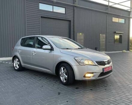 Сірий Кіа Сід, об'ємом двигуна 1.6 л та пробігом 160 тис. км за 8500 $, фото 2 на Automoto.ua