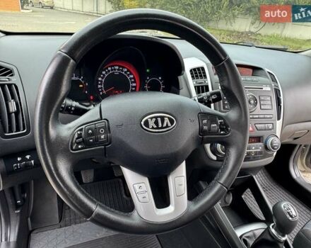 Серый Киа Сид, объемом двигателя 1.6 л и пробегом 241 тыс. км за 7300 $, фото 51 на Automoto.ua