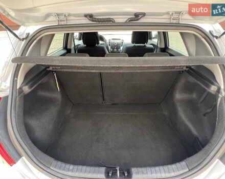 Серый Киа Сид, объемом двигателя 1.6 л и пробегом 292 тыс. км за 6400 $, фото 34 на Automoto.ua