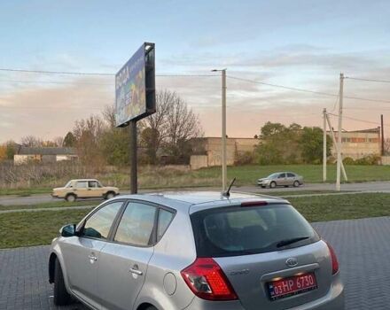 Сірий Кіа Сід, об'ємом двигуна 1.6 л та пробігом 160 тис. км за 8500 $, фото 18 на Automoto.ua