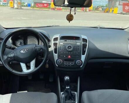 Киа Сид 2010 в Львове на Automoto.ua Серый Киа Сид, объемом двигателя 1.58 л и пробегом 204 тыс. км за 7000 $, фото 9 на Automoto.ua