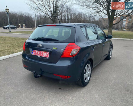 Сірий Кіа Сід, об'ємом двигуна 1.4 л та пробігом 207 тис. км за 5850 $, фото 8 на Automoto.ua