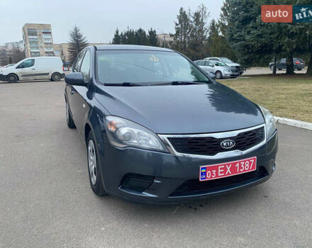 Сірий Кіа Сід, об'ємом двигуна 1.4 л та пробігом 207 тис. км за 5850 $, фото 7 на Automoto.ua