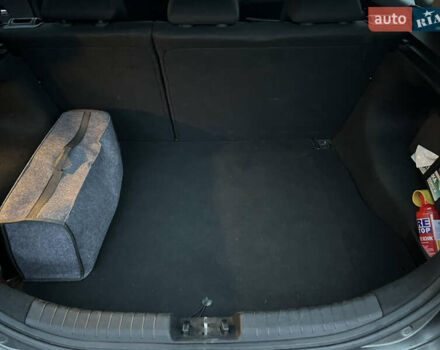 Серый Киа Сид, объемом двигателя 1.58 л и пробегом 187 тыс. км за 6500 $, фото 15 на Automoto.ua