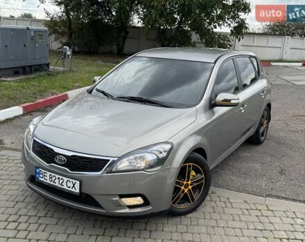 Серый Киа Сид, объемом двигателя 1.6 л и пробегом 241 тыс. км за 7300 $, фото 2 на Automoto.ua