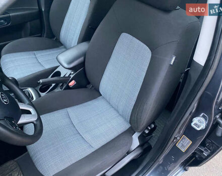 Сірий Кіа Сід, об'ємом двигуна 1.4 л та пробігом 207 тис. км за 5850 $, фото 21 на Automoto.ua