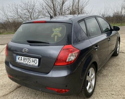 Сірий Кіа Сід, об'ємом двигуна 1.6 л та пробігом 300 тис. км за 6700 $, фото 4 на Automoto.ua