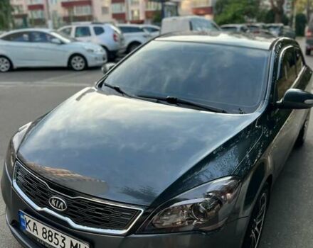 Киа Сид 2011 в Киеве на Automoto.ua Серый Киа Сид, объемом двигателя 1.59 л и пробегом 210 тыс. км за 8000 $, фото 1 на Automoto.ua