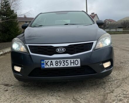 Сірий Кіа Сід, об'ємом двигуна 1.6 л та пробігом 300 тис. км за 6700 $, фото 7 на Automoto.ua