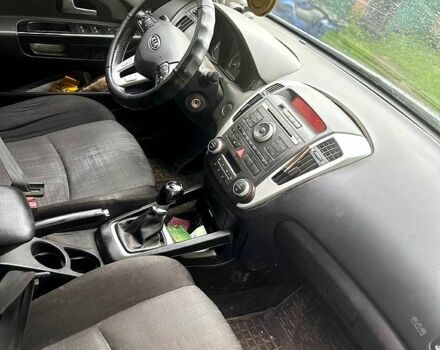 Серый Киа Сид, объемом двигателя 1.6 л и пробегом 0 тыс. км за 7100 $, фото 5 на Automoto.ua