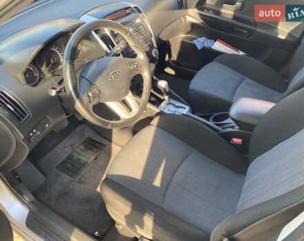 Серый Киа Сид, объемом двигателя 1.6 л и пробегом 232 тыс. км за 8300 $, фото 9 на Automoto.ua