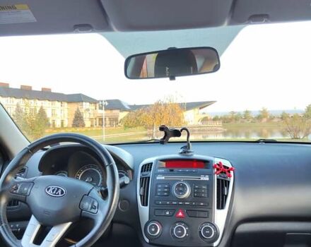 Сірий Кіа Сід, об'ємом двигуна 1.58 л та пробігом 183 тис. км за 6900 $, фото 26 на Automoto.ua