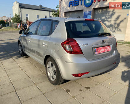 Серый Киа Сид, объемом двигателя 1.6 л и пробегом 232 тыс. км за 8300 $, фото 3 на Automoto.ua