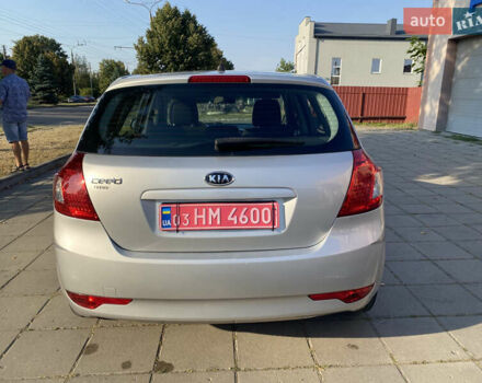 Серый Киа Сид, объемом двигателя 1.6 л и пробегом 232 тыс. км за 8300 $, фото 4 на Automoto.ua