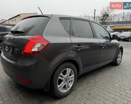 Сірий Кіа Сід, об'ємом двигуна 1.6 л та пробігом 268 тис. км за 6450 $, фото 14 на Automoto.ua