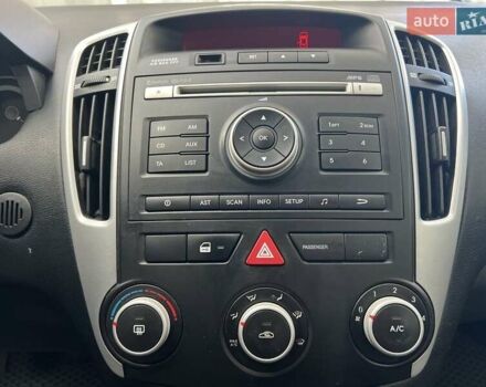 Кіа Сід 2011 у Миколаєві на Automoto.ua Сірий Кіа Сід, об'ємом двигуна 1.4 л та пробігом 148 тис. км за 5600 $, фото 4 на Automoto.ua